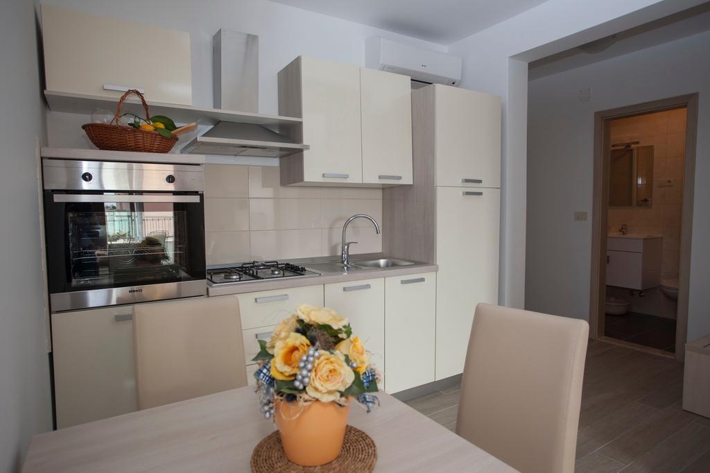 Apartments Bota Drvenik  Zewnętrze zdjęcie